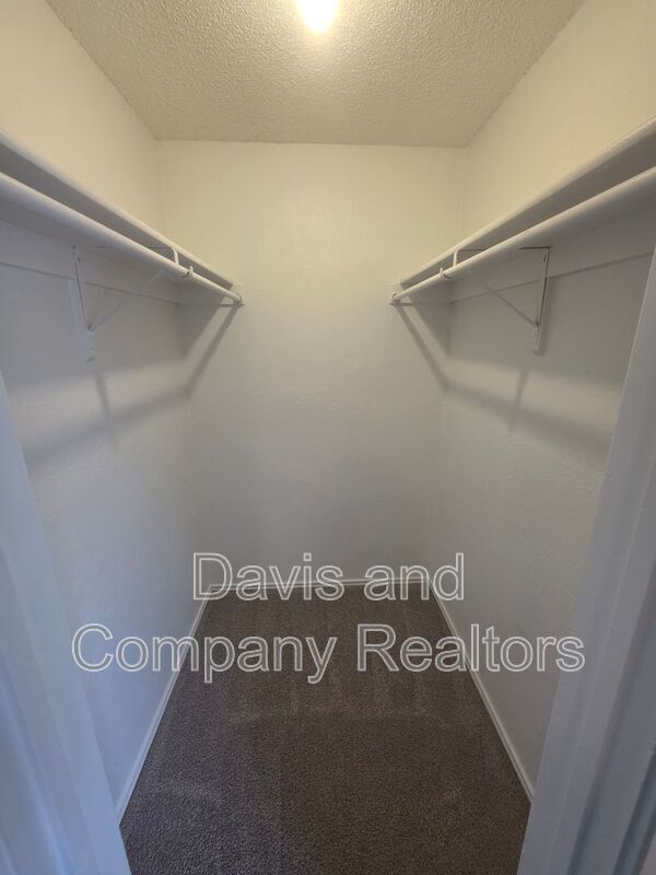 Building Photo - 3316 Caldera Blvd