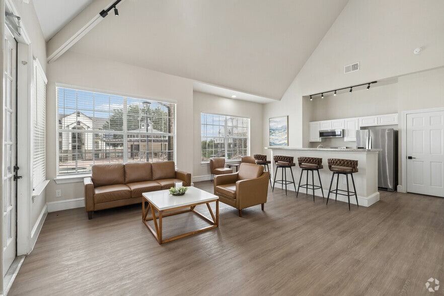 Clubhouse - Eagle Ridge