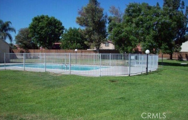 Building Photo - 1965 E Coulston St