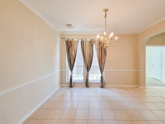 Building Photo - 3011 Taylorcrest Dr