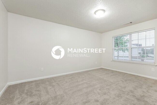 Building Photo - 3 Bedroom Pet-Friendly Home in Union City, GA with Main Street Renewal