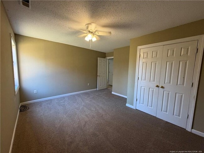 Building Photo - 52 Montana Ln