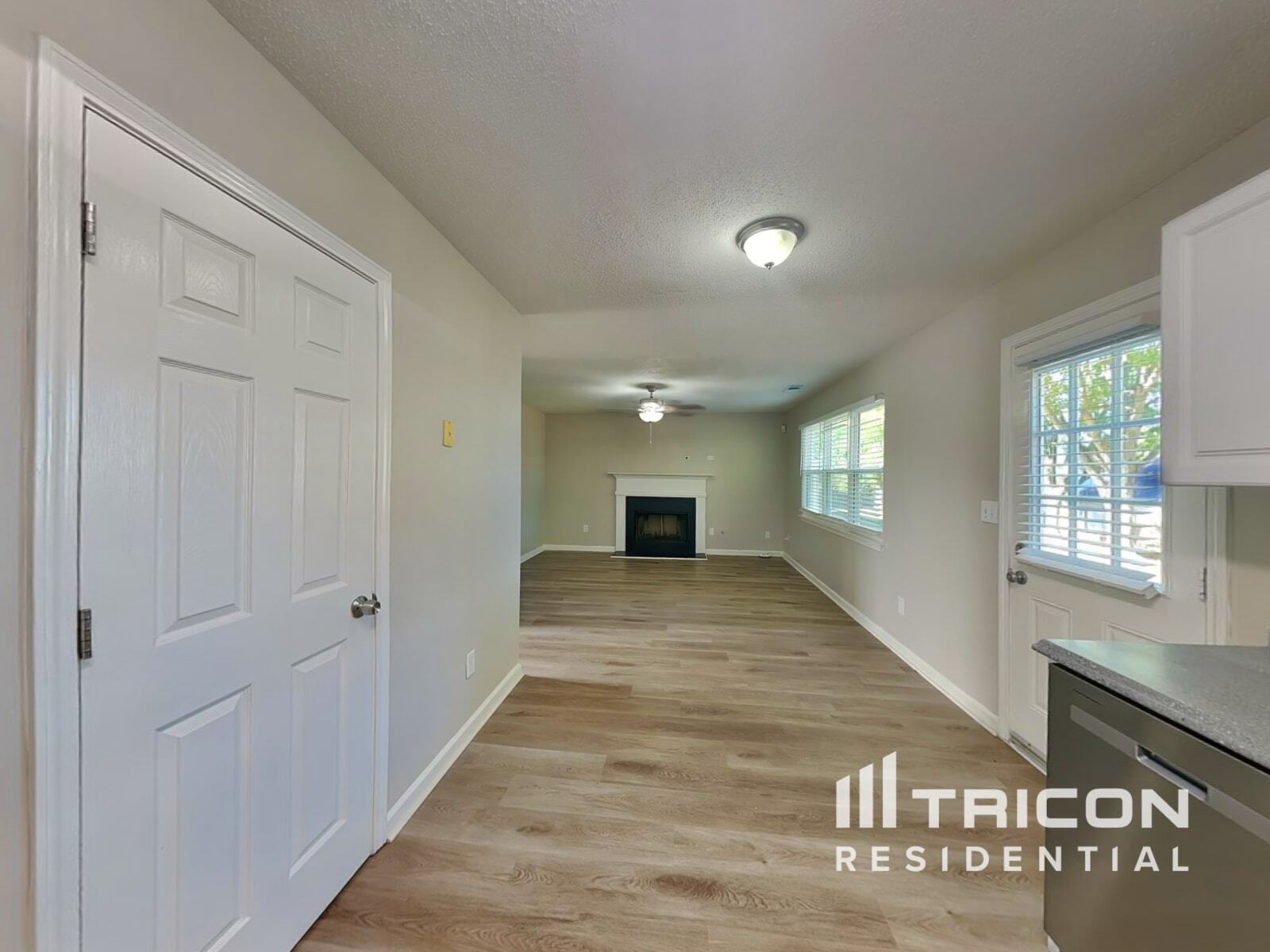 Building Photo - 2121 Serenity Dr NW