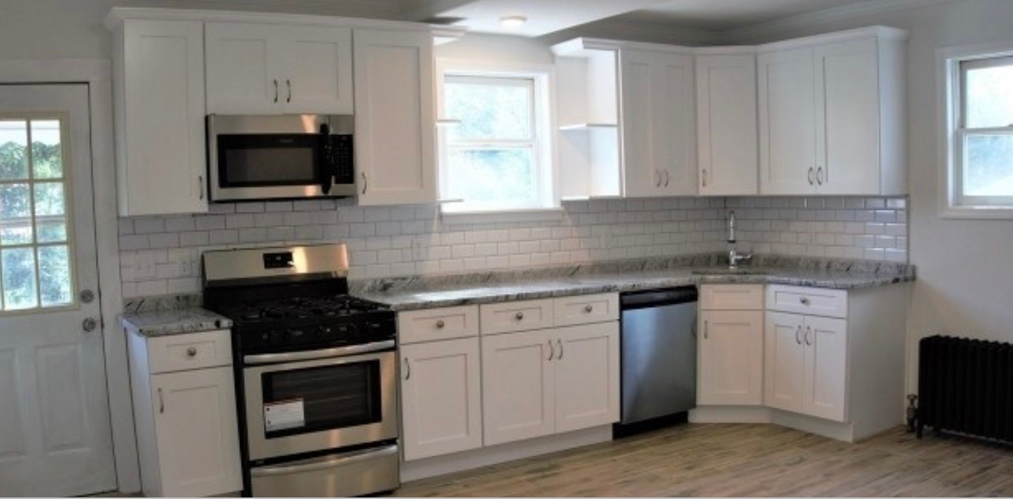 Building Photo - 125 Weaver Ave