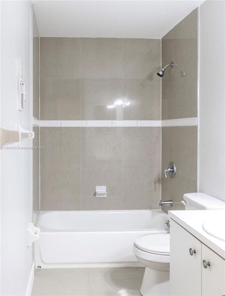 Building Photo - 14237 SW 94th Cir Ln