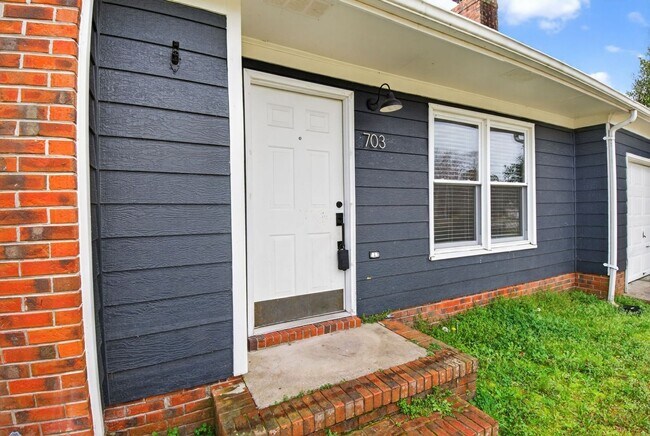 Building Photo - 3BR House in Jacksonville