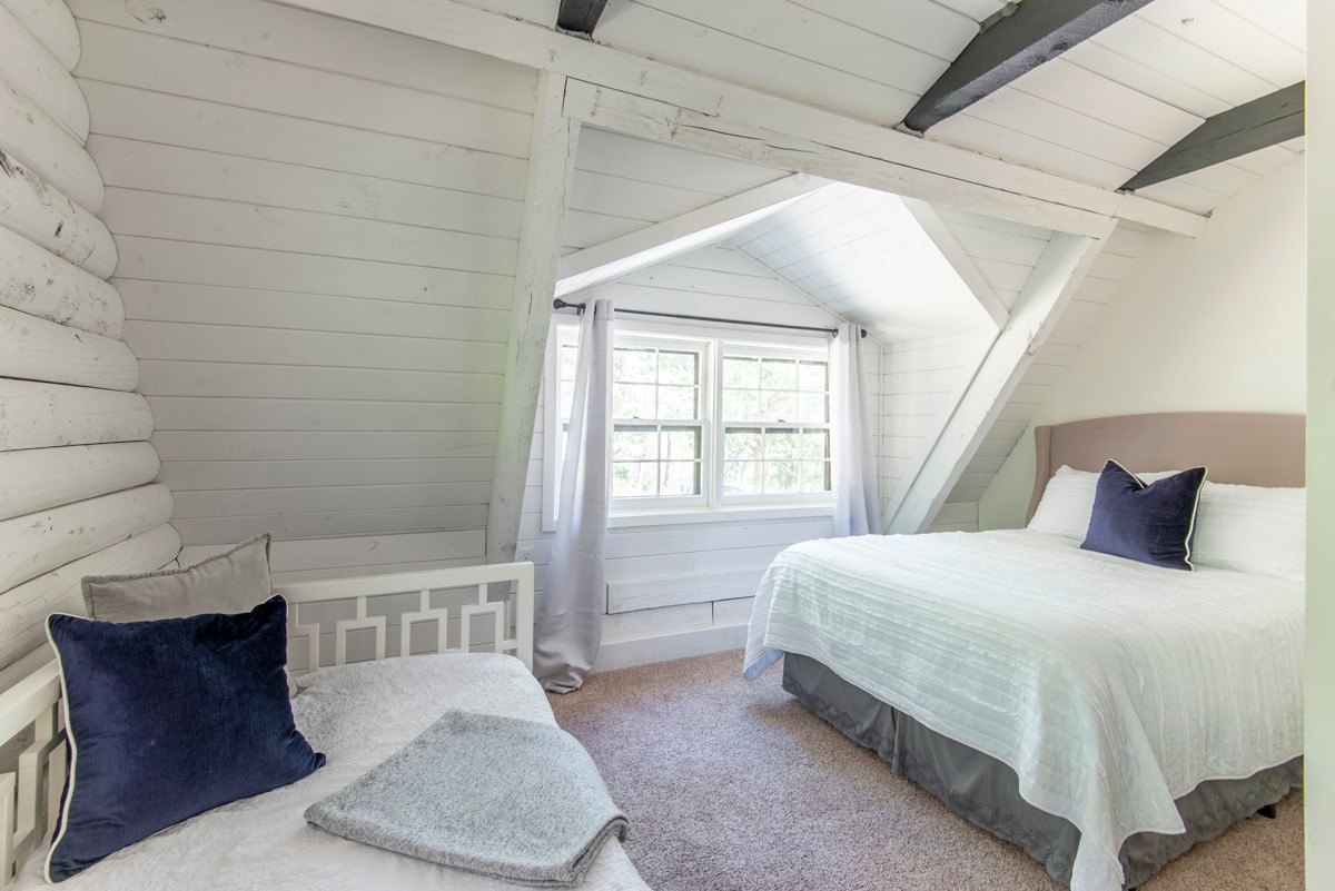 Building Photo - 1644 Dudley Mountain Rd