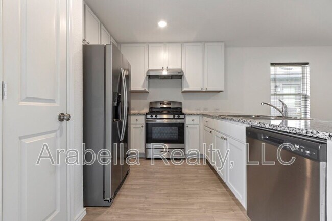 Building Photo - 13823 Ostrich Run