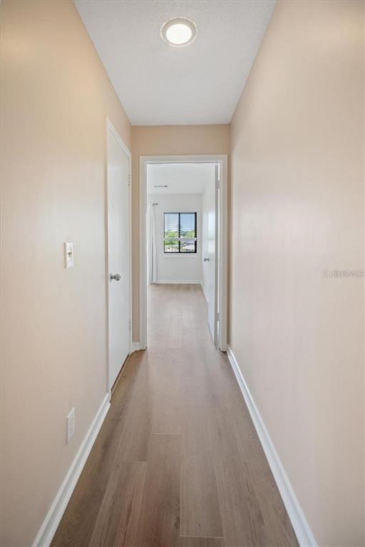 Building Photo - 44 Club House Dr
