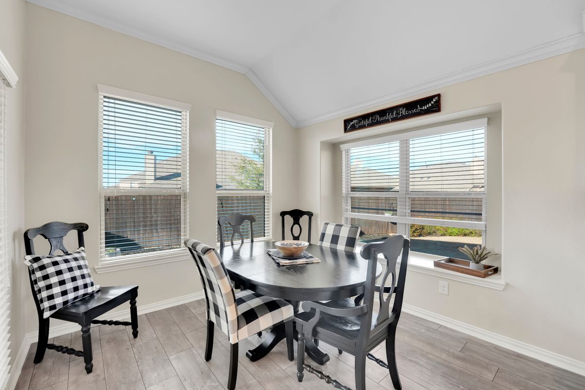 Building Photo - 16601 Lincoln Park Ln