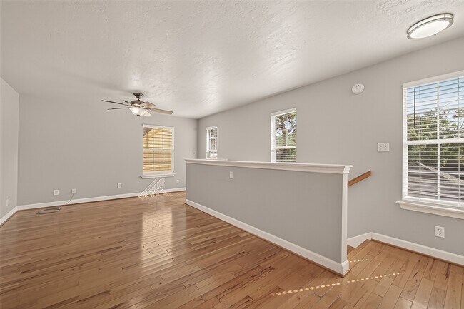 Building Photo - 2405 Southgate Blvd