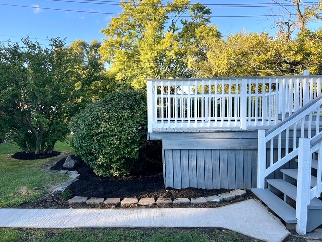 Building Photo - 3002 Green St