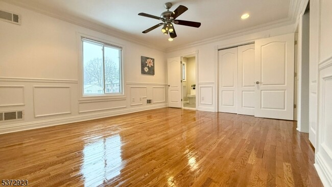 Building Photo - 38 Park St