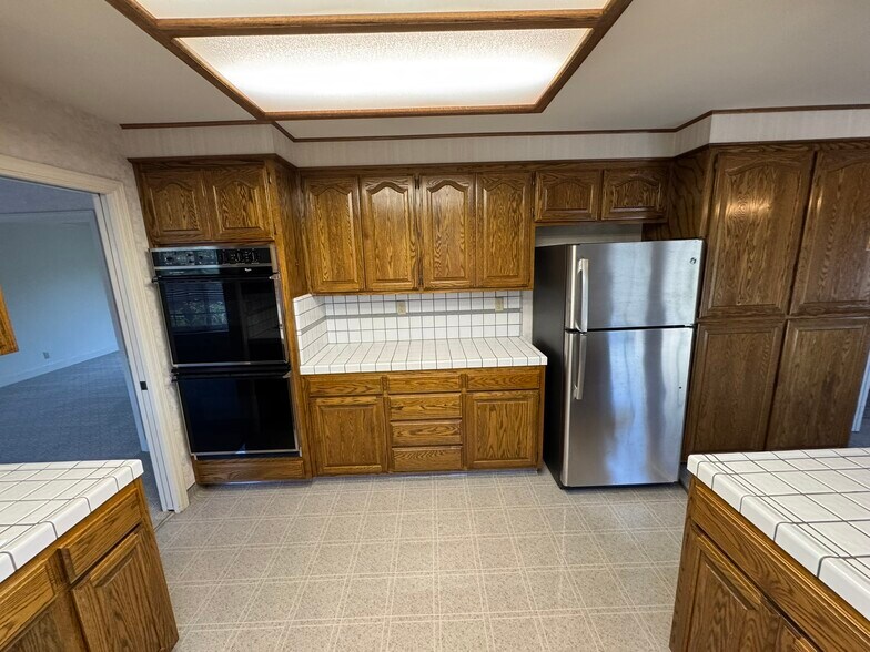 Building Photo - 1118 Palo Alto Way