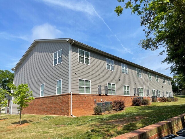 Building Photo - 621 Jefferson St