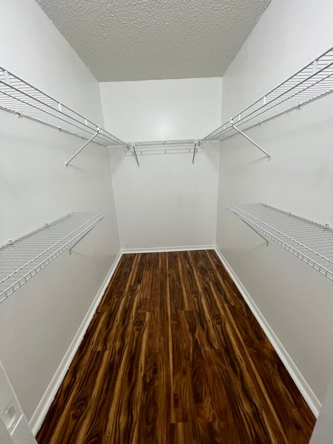 Building Photo - 10328 SE 175th Pl