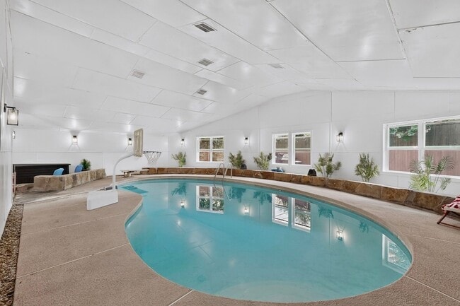 Building Photo - 3508 Grande Bulevar Blvd