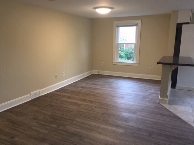 Family Room - 304 Union St