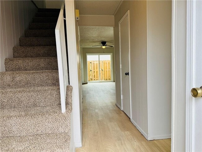 Building Photo - 1701 S West End St