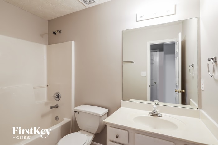 Building Photo - 1654 Amhearst Walk Rd