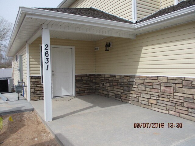 Building Photo - **Move-In Discount!** 3 Bedroom 2.5 - Twin Home in Gemini Meadows