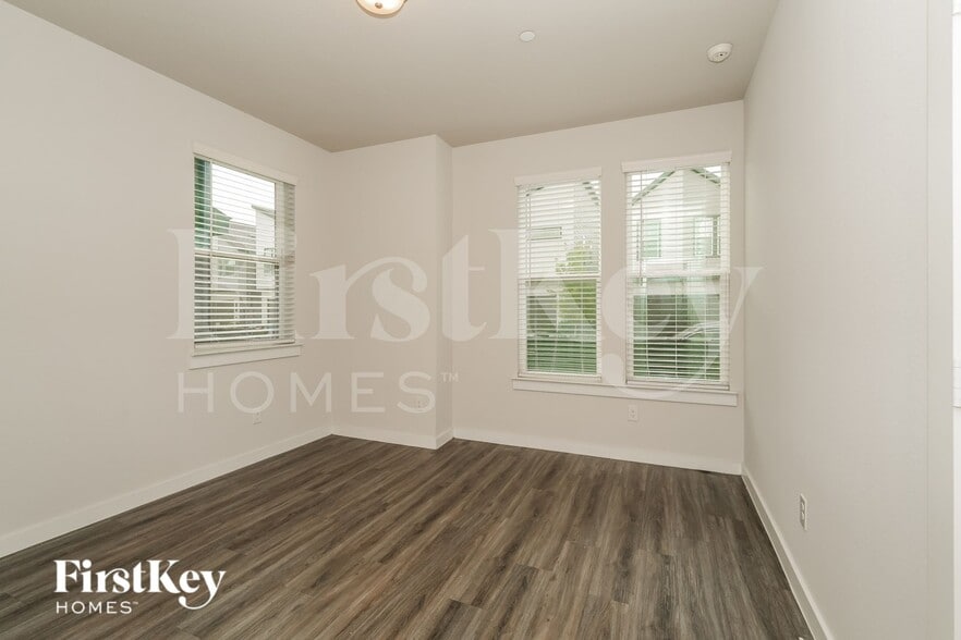 Building Photo - 18416 Idyllic Aly