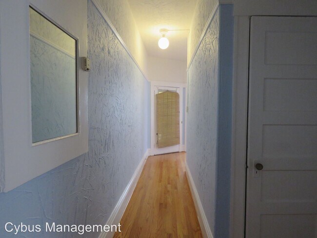 Building Photo - 2 br, 1 bath House - 1280 Union St. #1