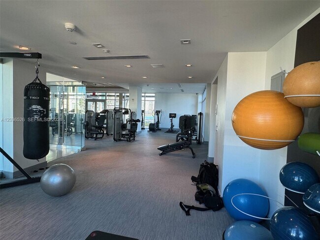 Building Photo - 330 Sunny Isles Blvd