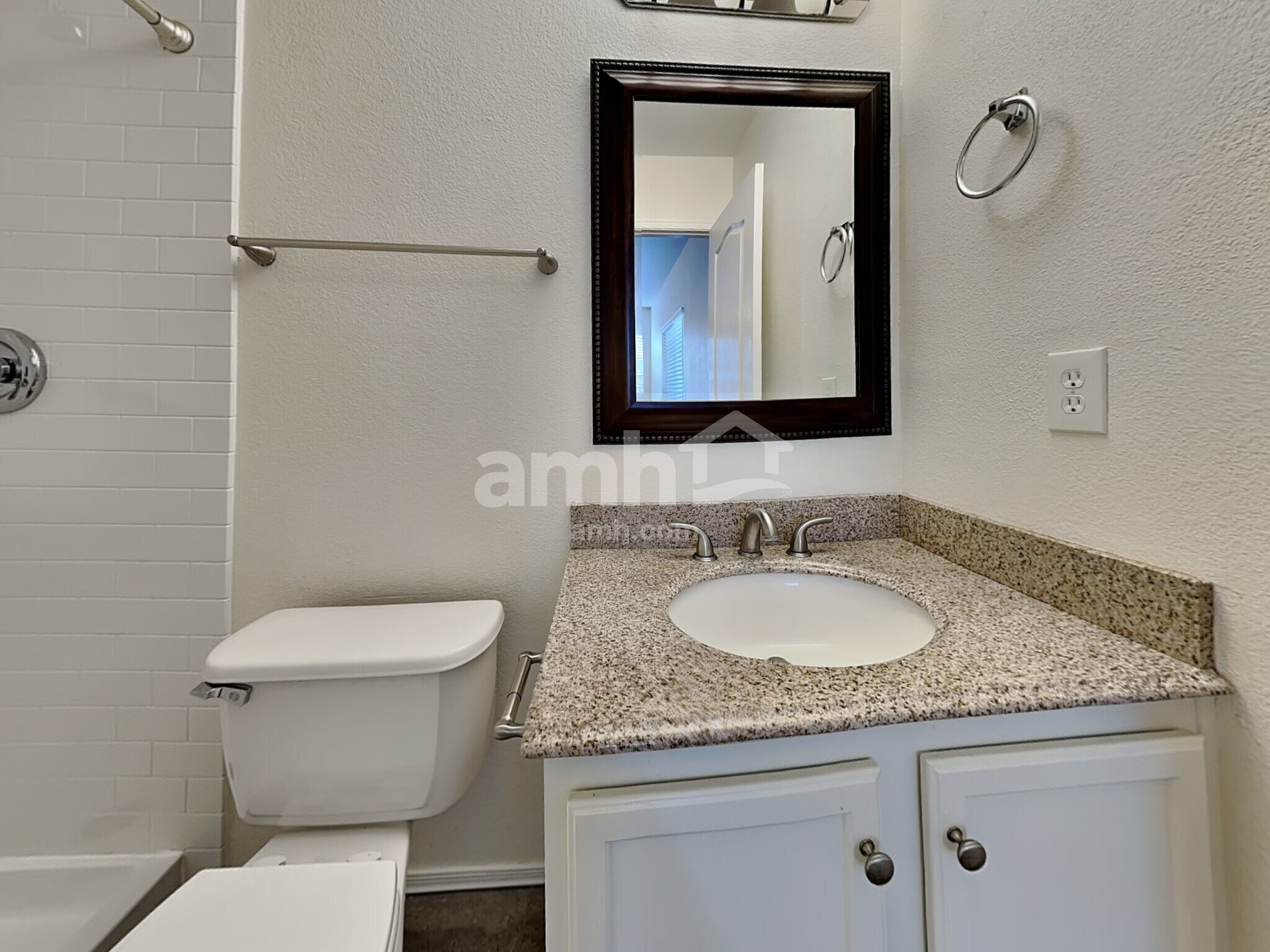 Building Photo - 3035 W Lucia Dr