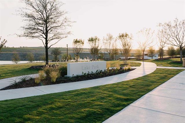 Building Photo - 14421 Walsh Ave