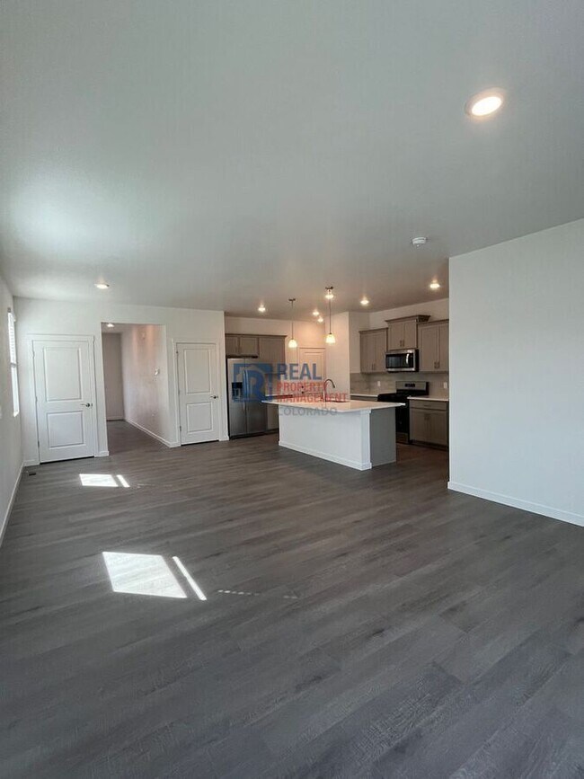 Building Photo - 17847 Dandy Brush Dr