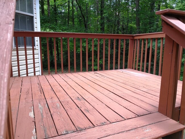 Building Photo - 7 Silver Spur Ct