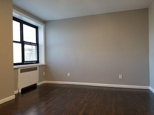 Building Photo - 3 bedroom in Bronx NY 10456