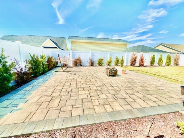 Building Photo - 3125 Breakwater Dr