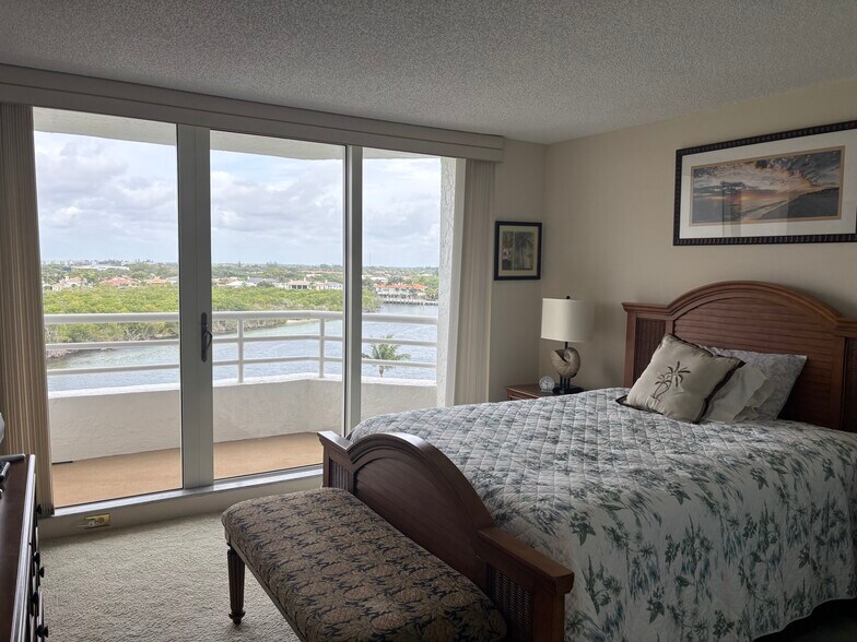 second bedroom with north view over intracostal - 4201 N Ocean Blvd