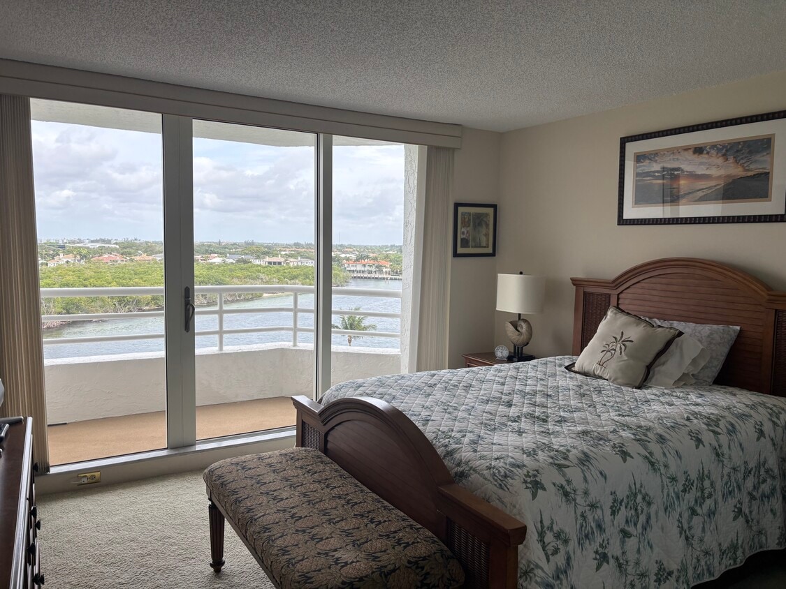 second bedroom with north view over intracostal - 4201 N Ocean Blvd