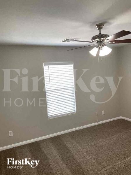 Building Photo - 7218 Forefather St