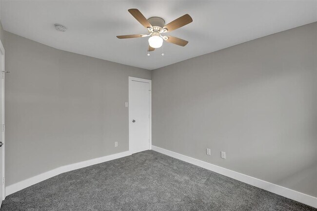 Building Photo - 1339 Coppercrest Dr