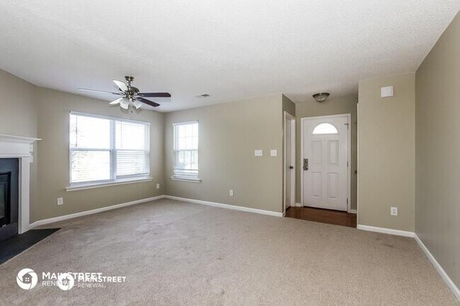 Building Photo - 6223 Blue Ash Ln, Charlotte, NC 28215