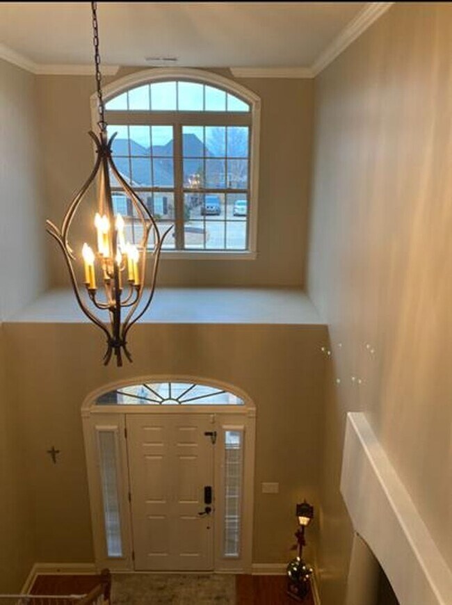 Building Photo - Coming Soon - Immaculate 4-BR Rental in Desirable Whitworth Farms! **FENCED YARD**