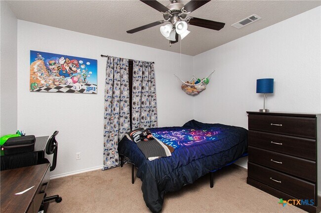 Building Photo - 3309 Lorena Dr