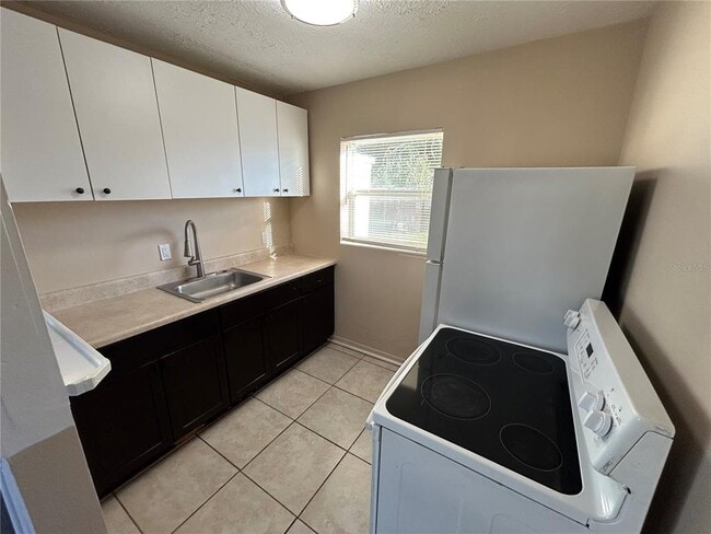 Building Photo - 3310 Lexington St