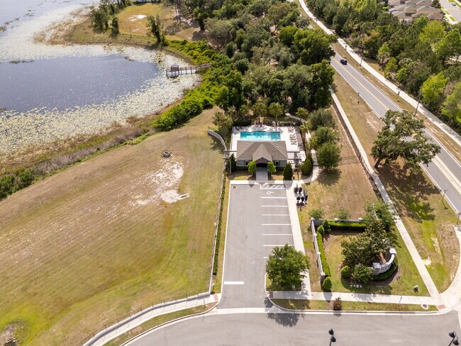 Building Photo - "Spacious 4-Bedroom Retreat with 3 Full Baths in Winter Garden's Serene Sanctuary"