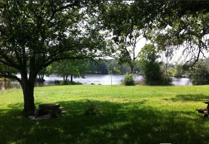 Building Photo - 2156 E Placid Dr