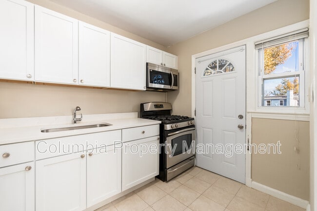 Building Photo - 5053 11th St NE