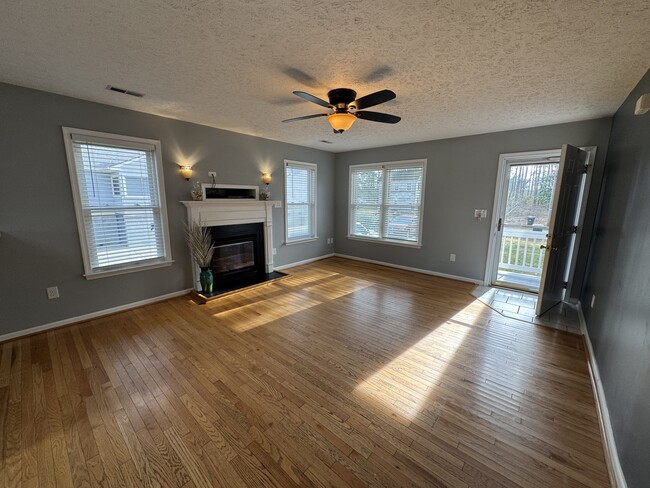 Building Photo - 42 Lodge Rd