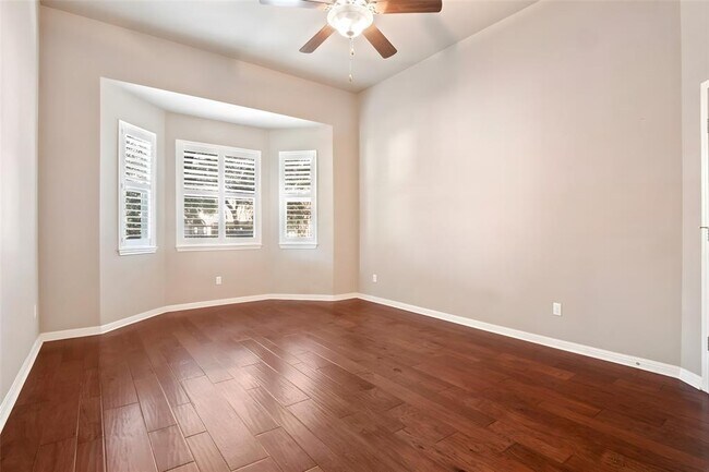 Building Photo - 12208 Fairway Cove