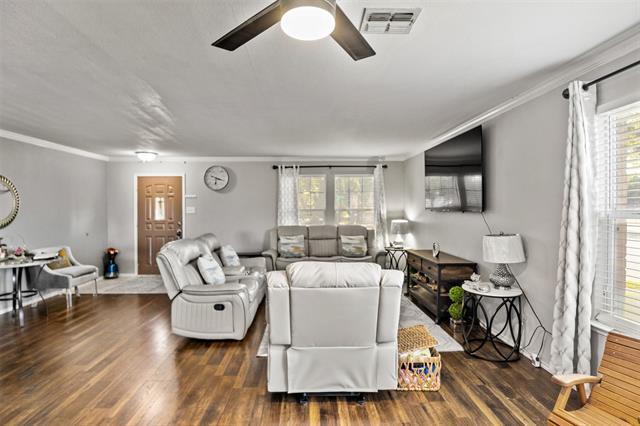 Building Photo - 4600 Leslie Ln