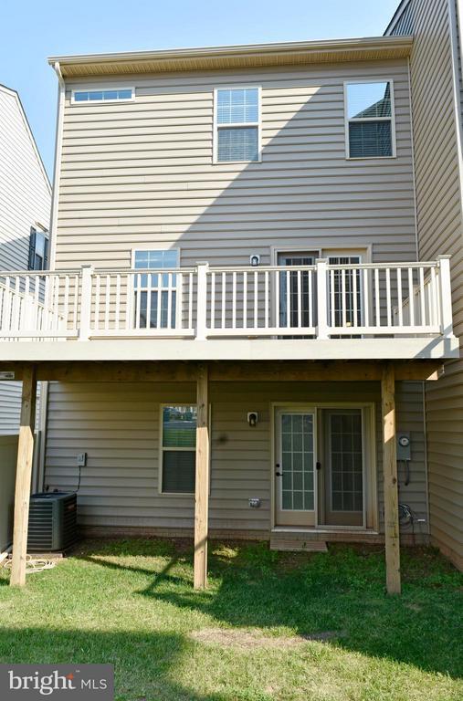 Building Photo - 5904 Leben Dr