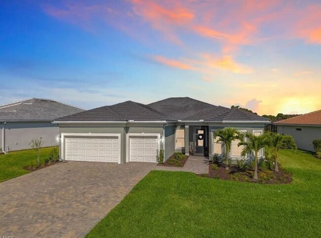 Primary Photo - Luxury Lakeview Oasis with Pool & Spa – Br...